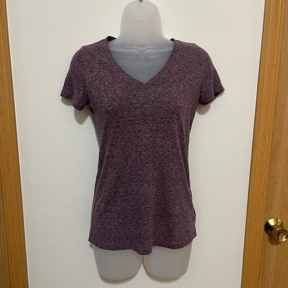 Mossimo Dark Purple Heather V Neck T-Shirt. Size: X-Small